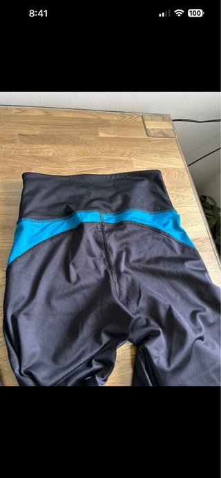 Conjunto deportivo BODY LINE M/38/10