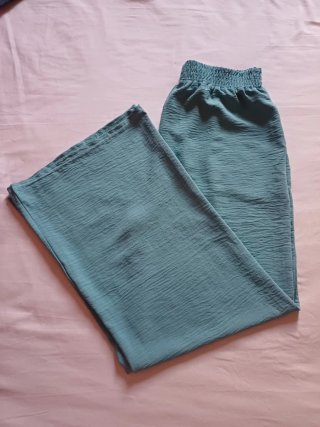 Pantalones estampados varias tallas M y L depende