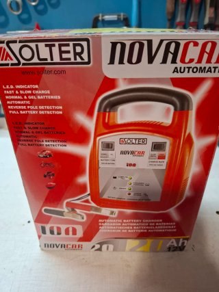 Cargador Batería Novacar 10A Automático