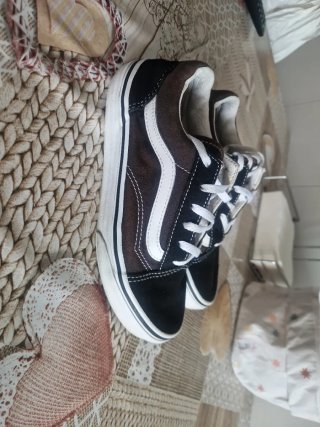 Tenis Vans Negro y Café talla 34