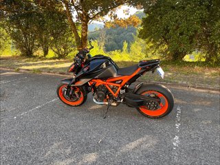 KTM 1290 Superduke R