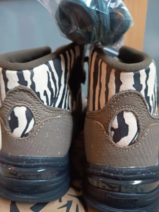 Botas Vans Piel Senderismo Talla 36.5 Unisex