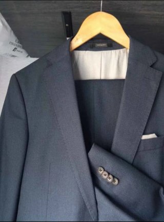 Traje azul talla 38 pantalón slim