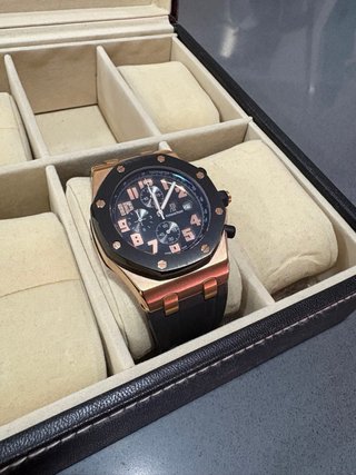 Reloj AP Oro Negro