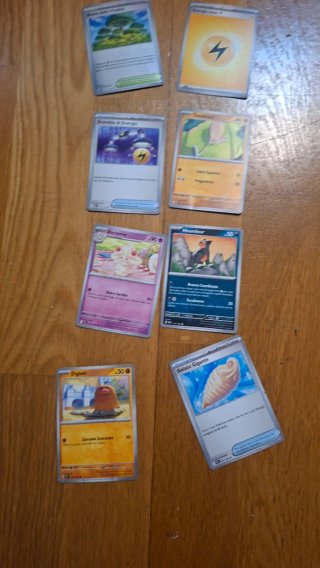 36 Cartas Pokémon Variadas