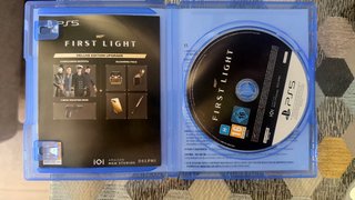 007 First Light PS5 Specialist Edition