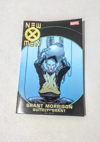 Cómic New X-Men by Grant Morrison - Book 5