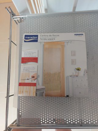 Cortina de hilos para puerta o ventana con bolitas