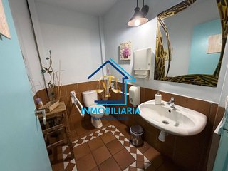 Local comercial en alquiler en Arroyo del Moro - Noreña en Córdoba