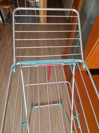 Tendedero de ropa 2 niveles.Nuevo,sin uso.Plegable