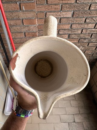 Jarra cerámica pitxerra vasca antigua firmada