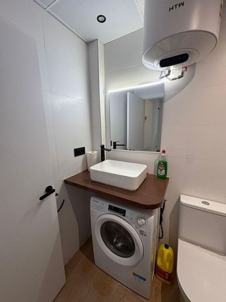 Local comercial en venta en Carolinas Bajas en Alicante