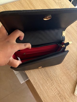 Cartera YSL Negra y Roja