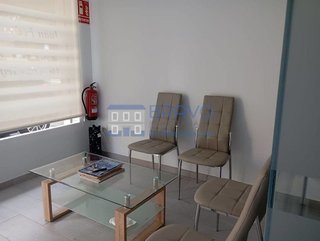 Oficina en venta en Don Benito