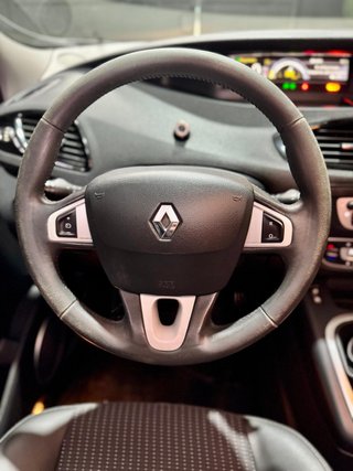 RENAULT Scénic Dynamique dCi 110 eco2