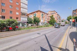 Local comercial en venta en Camino de Ronda - Rosaleda en Granada