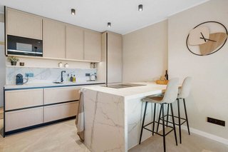 Piso en venta en Nueva Andalucía centro en Marbella