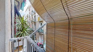 Piso en venta en El Raval en Barcelona