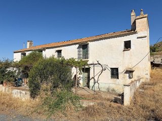Terreno en venta en Puerto de la Torre - Atabal en Málaga