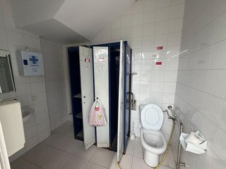 Local comercial en alquiler en Nervión en Sevilla