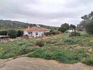 Chalet en venta en Monserrat