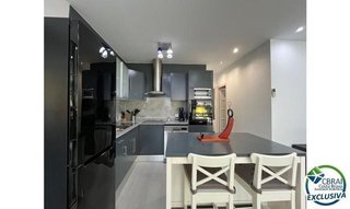 Chalet en venta en Empuriabrava en Castelló d´Empúries