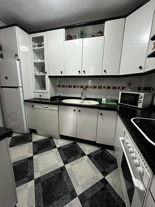 Piso en alquiler en Peñamefecit - Avda Barcelona en Jaén