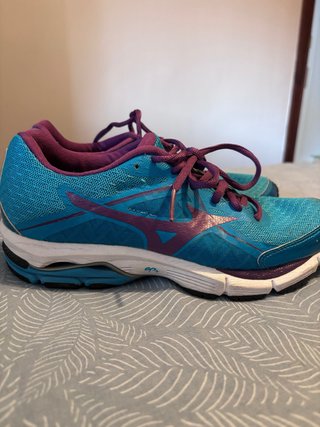 Mizuno Wave Ultima 6 Talla 38