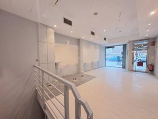 Local comercial en venta en Plaza España - Villa Pilar - Reyes Católicos - Vadillos en Burgos