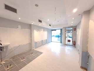 Local comercial en venta en Plaza España - Villa Pilar - Reyes Católicos - Vadillos en Burgos
