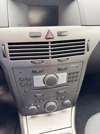 Opel Astra 2006 1.7 CDTI