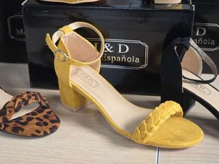 SANDALIA DE TACÓN. Mujer. Lote. Stock Liquidación