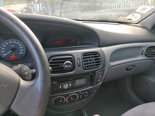 Renault Megane 2001