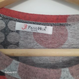 Camiseta PANG HUA manga larga estampada