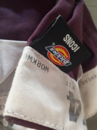 Pantalón Dickies Burdeos  Estado 10/10 Talla 32