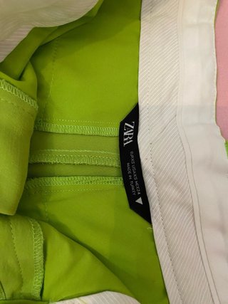 Pantalón ancho Zara verde lima