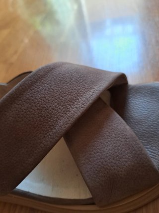 Sandalias piel nobuk T.37