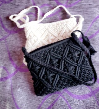 Bolsos Macramé Blanco y Negro .Mediano
