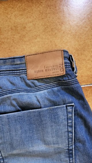 Pantaloncini uomo straight fit blu