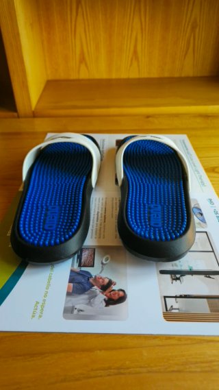 Chancletas Arena Azul y Blanco Talla 43