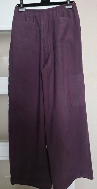 Pantalón Zara berenjena
