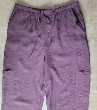 Pantalón Zara berenjena