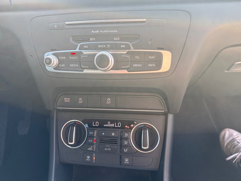 Audi Q3 1.4 TFSI CoD 2017, foto 17