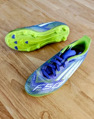 Lote Ropa Fútbol Niño + Botas Adidas F50