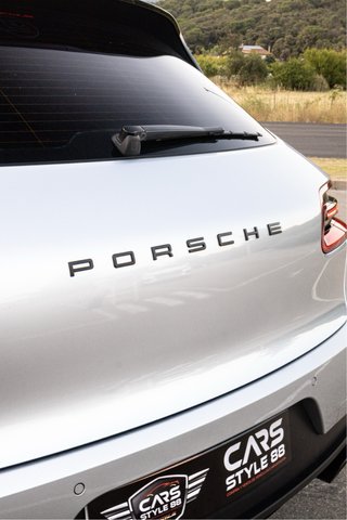 Porsche Macan 2016
