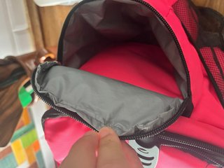 Bolsa nevera rosa y negra