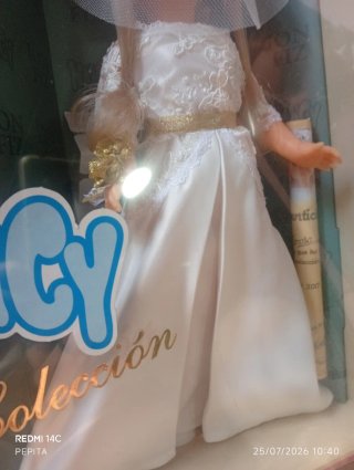 Nancy Novia Ion Fiz Colección