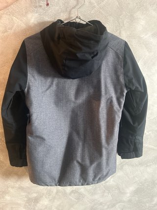 Abrigo Quiksilver 10k Gris/Negro talla 10 años