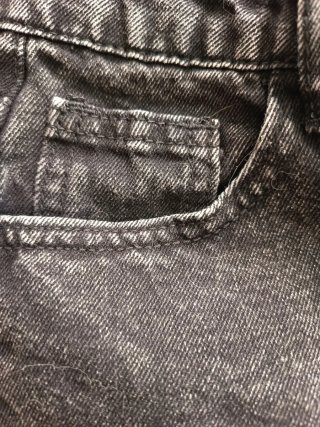 Pantalón corto vaquero negro