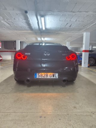 Infiniti G37 2010